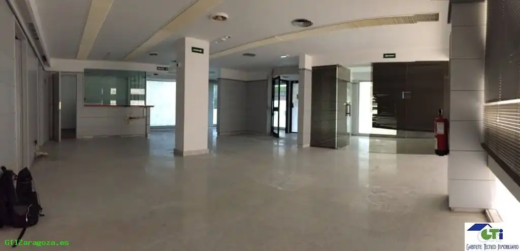 Local de alquiler en Zaragoza