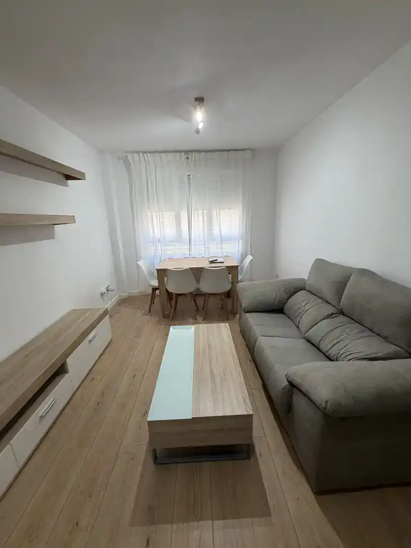 Wohnzimmer von Maisonette zur Miete in Toledo mit Parkett und Abstellraum