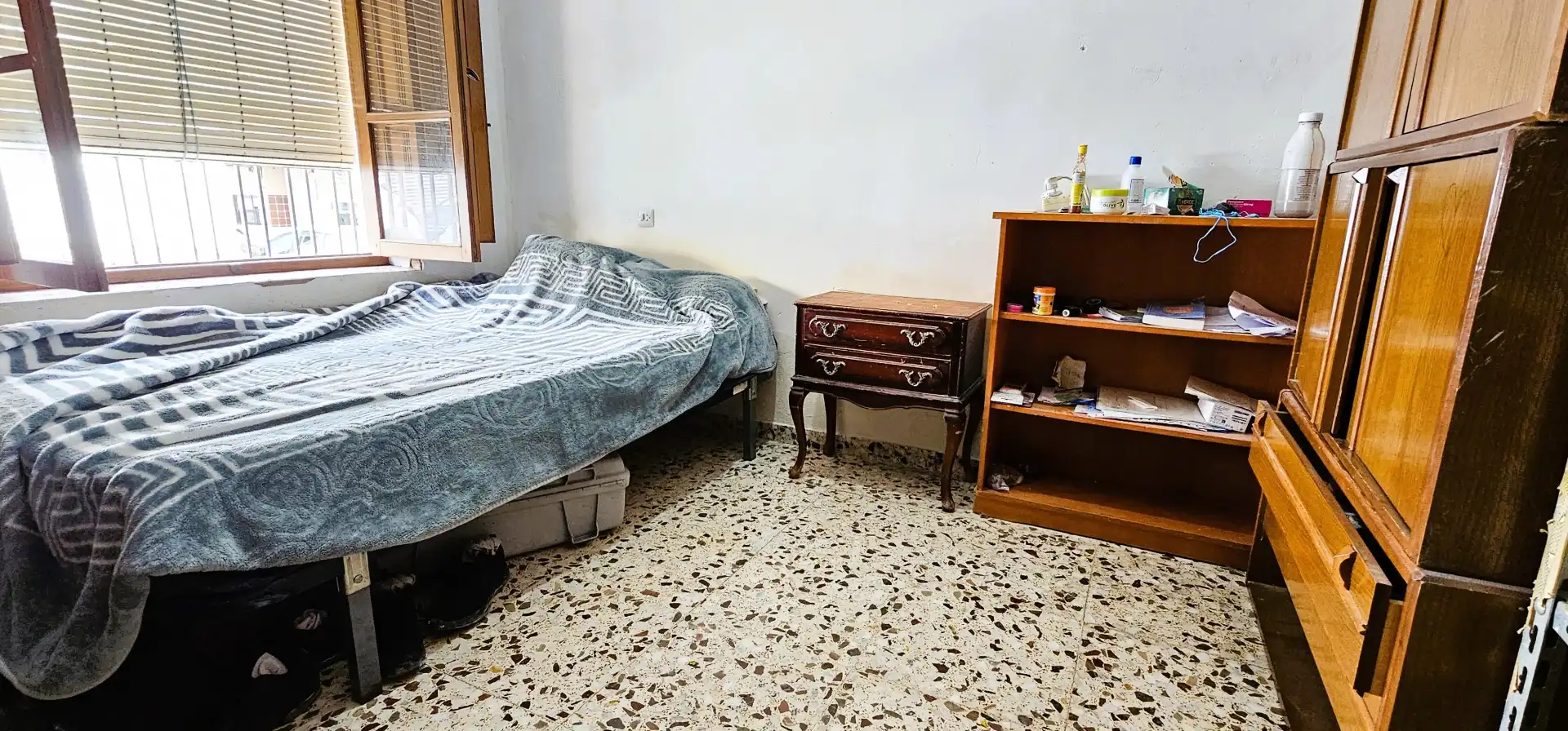 Habitación de Planta baja en venta en Totana con Terraza, Trastero y Amueblado