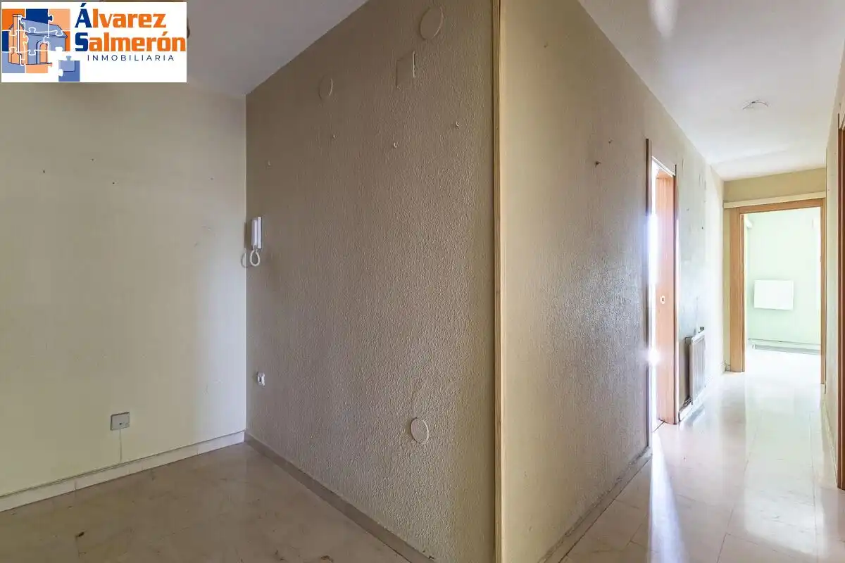 Piso en venta en Calle Bajo de Huétor, Cervantes