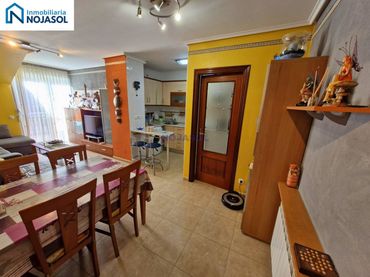 Apartament amb balcó en venda a Calle ris
