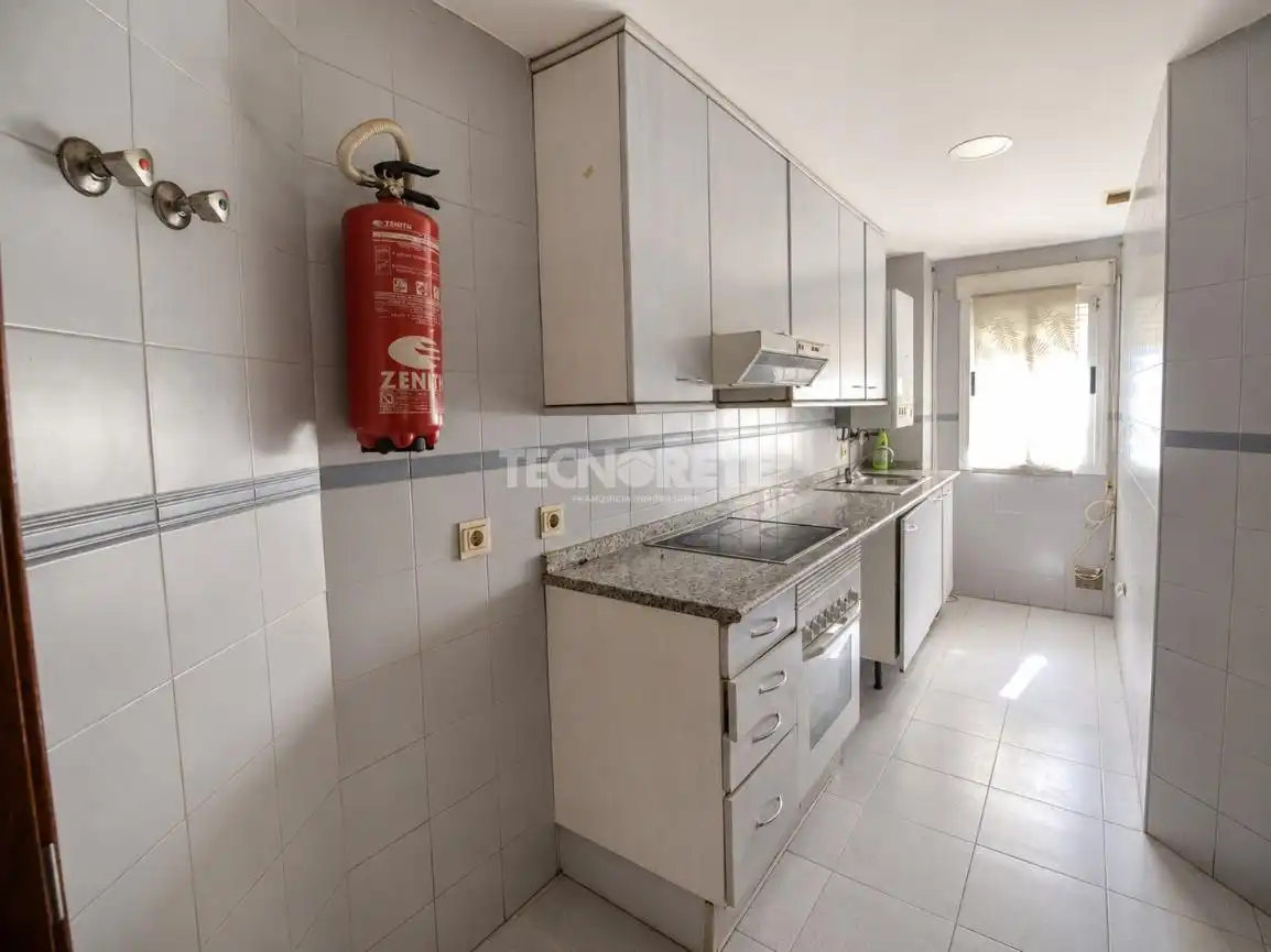 Appartamento con piscina in vendita a Avenida Río Estenilla, imagen 10