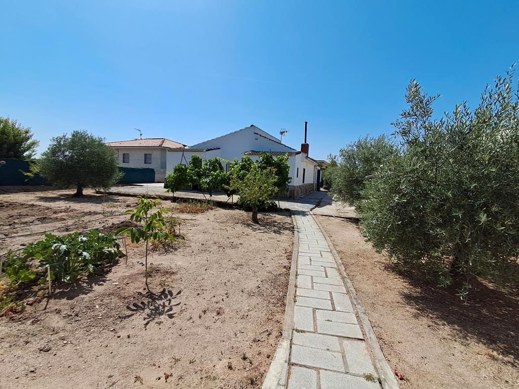 Casa o xalet en venda en Fuensalida amb Traster i Forn