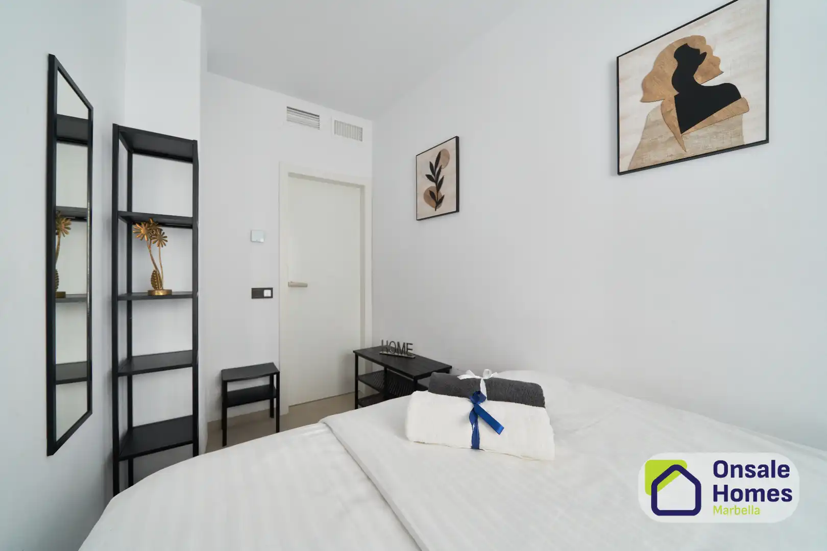 Habitación de Piso en venta en Marbella con Aire acondicionado, Terraza y Balcón