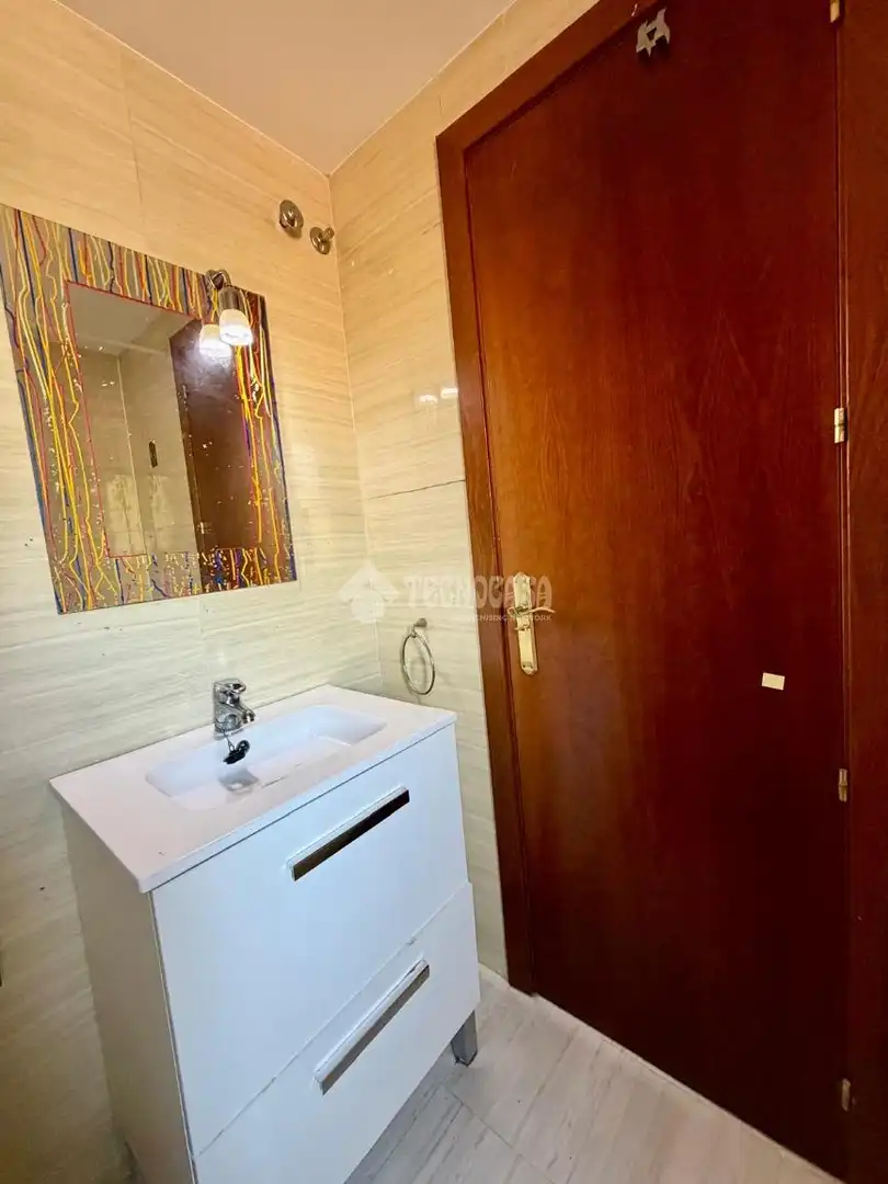 Bany de Casa adosada en venda en Cubas de la Sagra amb Aire condicionat, Calefacció i Terrassa