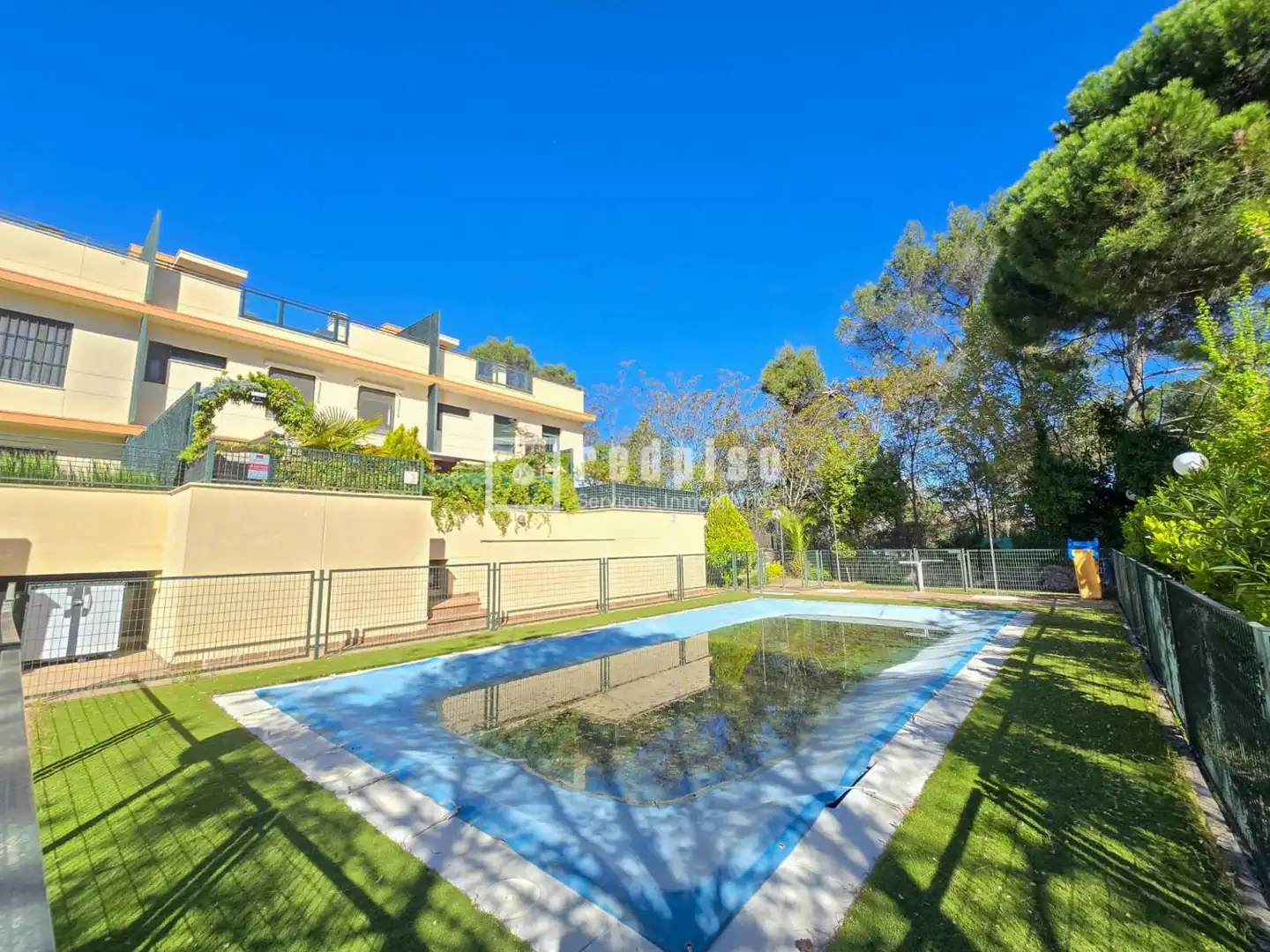 Piscina de Casa o xalet en venda en Collado Villalba amb Calefacció, Terrassa i Traster
