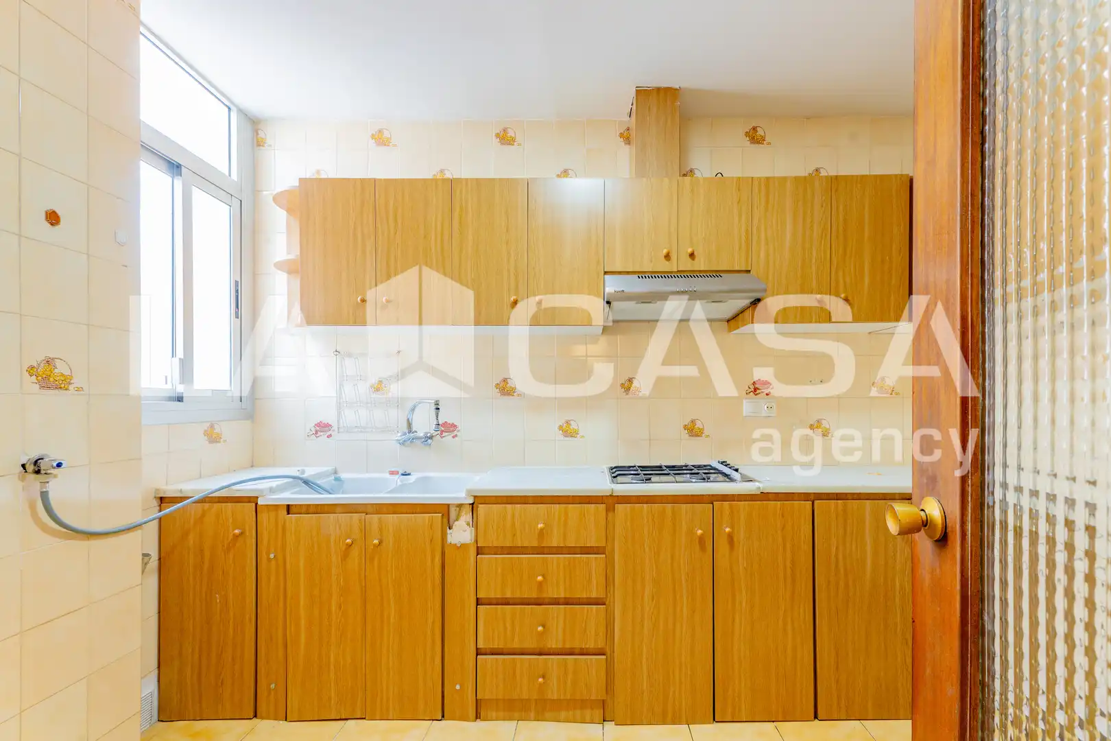 Kitchen of Flat for sale in Valencia  with Balcony