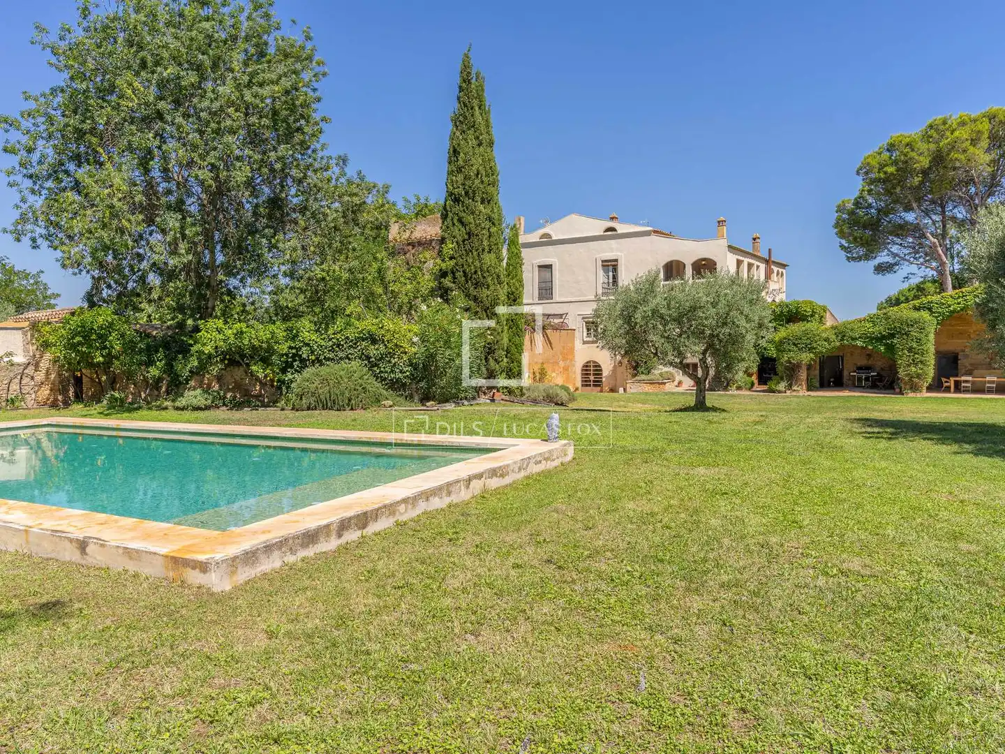 Jardín de Finca rústica en venta en Garrigàs con Aire acondicionado, Calefacción y Jardín privado