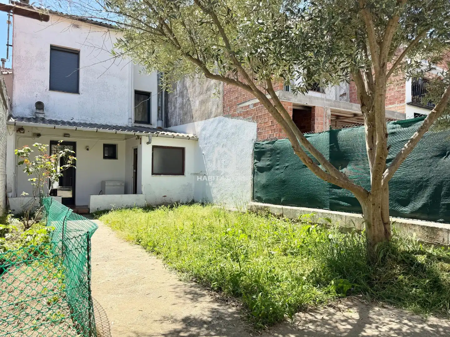 Casa adosada en venta en Manlleu con Calefacción, Jardín privado y Terraza