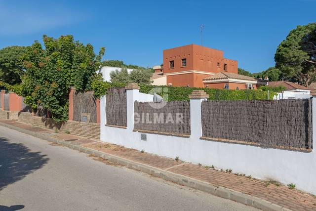 Casa-chalet en Venta en Roche