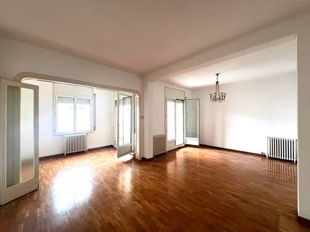 Casa-chalet en Venta en El Poble Sec