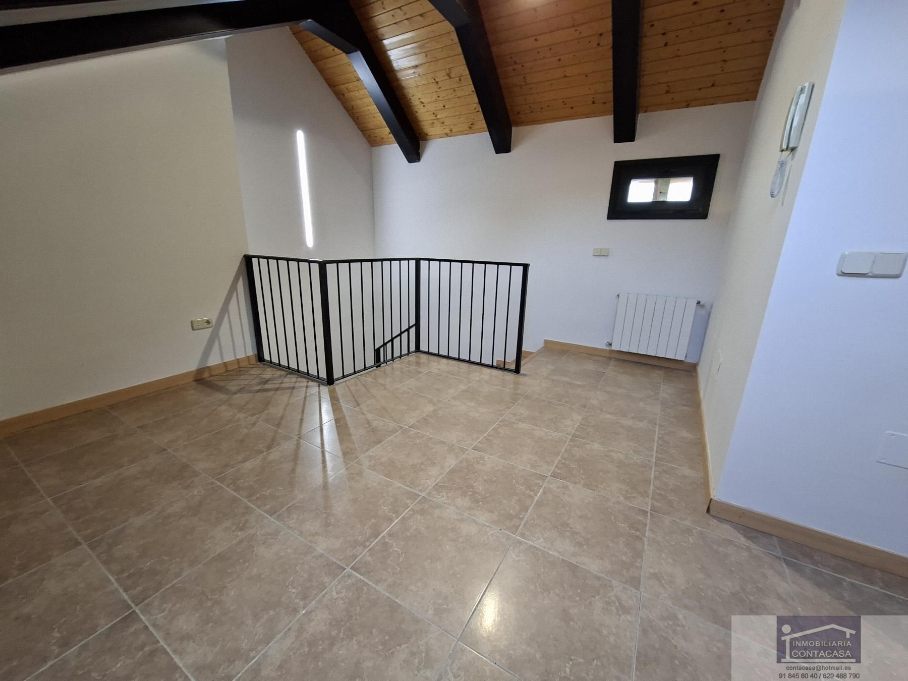 Duplex for sale in Miraflores de la Sierra  with Storage room