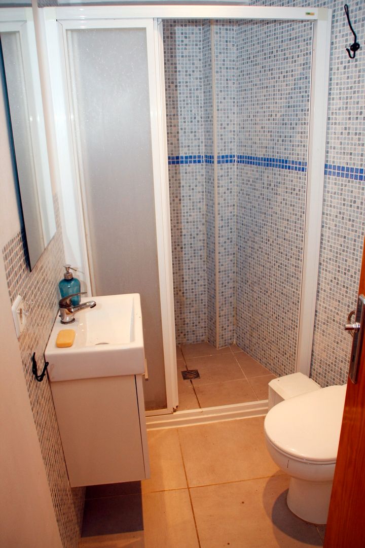 Bathroom of Premises for sale in  Palma de Mallorca  with Air Conditioner and Furnished