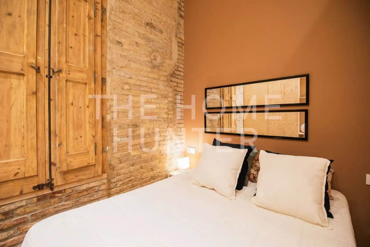 Schlafzimmer von Wohnung zum Verkauf in Barcelona mit Heizung, Privatgarten und Terrasse
