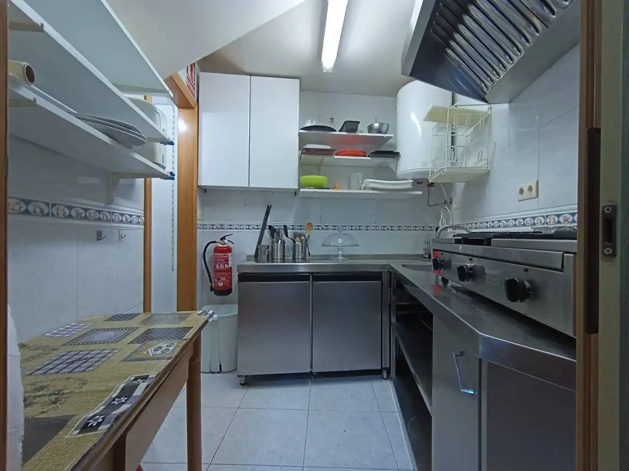 Cocina de Local en venta en Burgos con Aire acondicionado