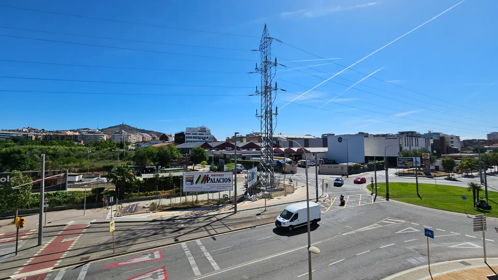 Außenansicht von Büro zur Miete in Sant Joan Despí mit Klimaanlage und Alarm