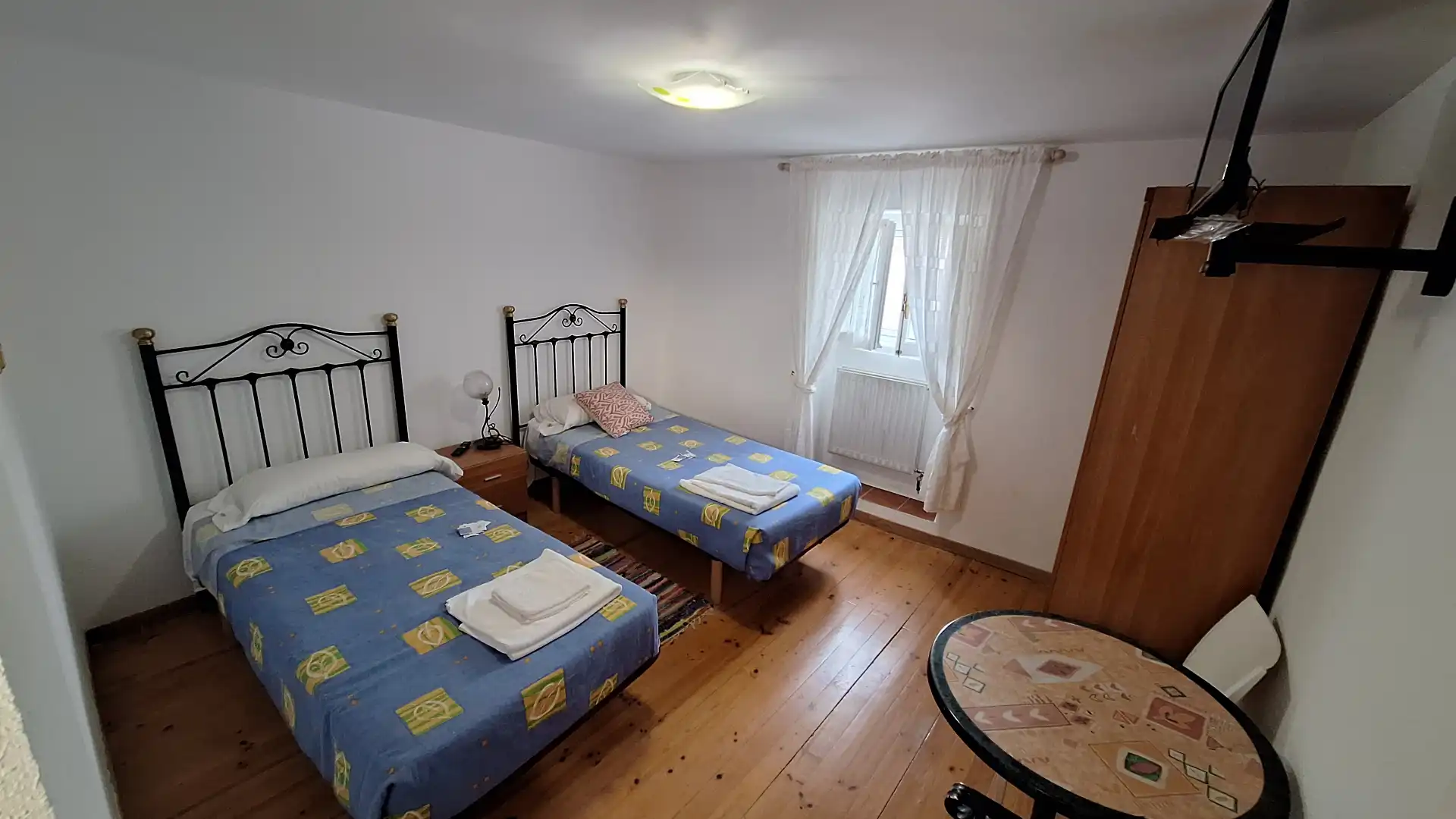 Schlafzimmer von Haus oder Chalet zur Miete in Burgos mit Möbliert