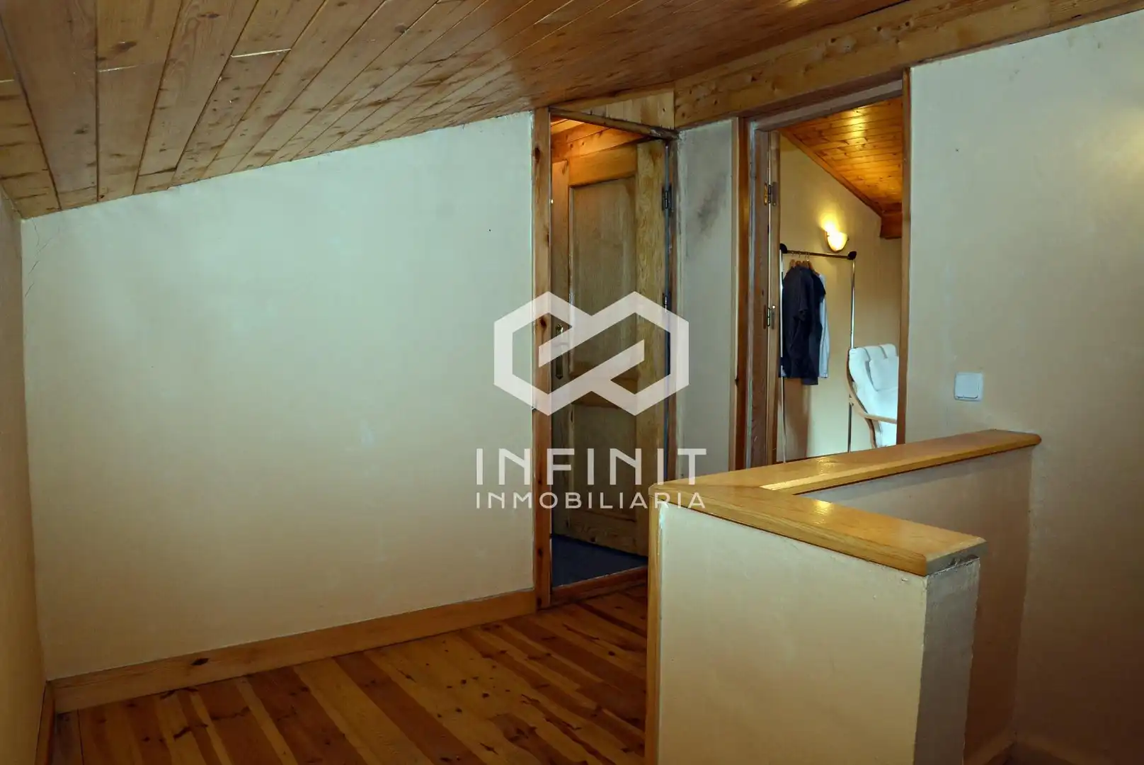 Houses for sale in Peñalver  with Private garden and Balcony