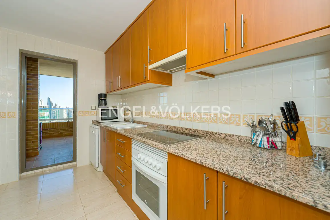 Cocina de Apartamento de alquiler en Villajoyosa / La Vila Joiosa con Aire acondicionado, Terraza y Trastero
