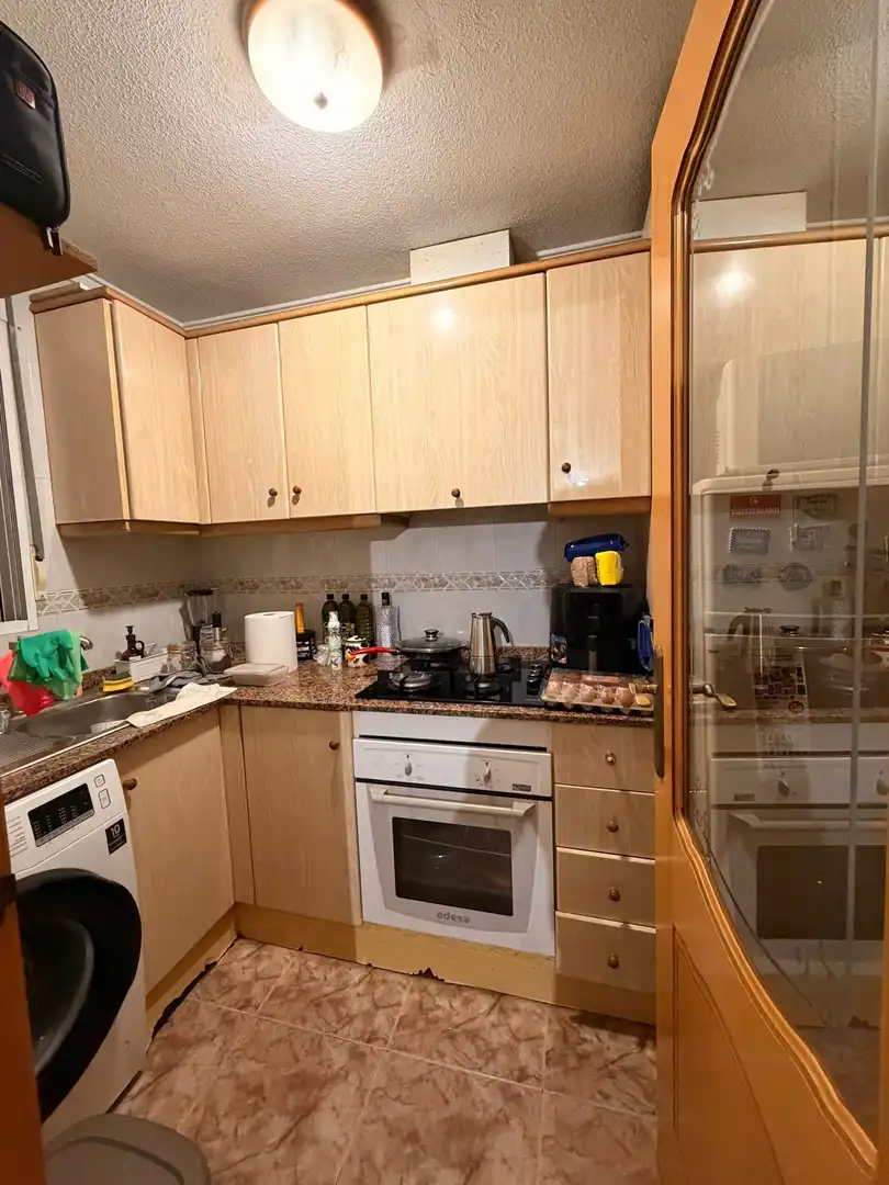Kitchen of Flat for sale in Torrevieja  with Air Conditioner and Furnished