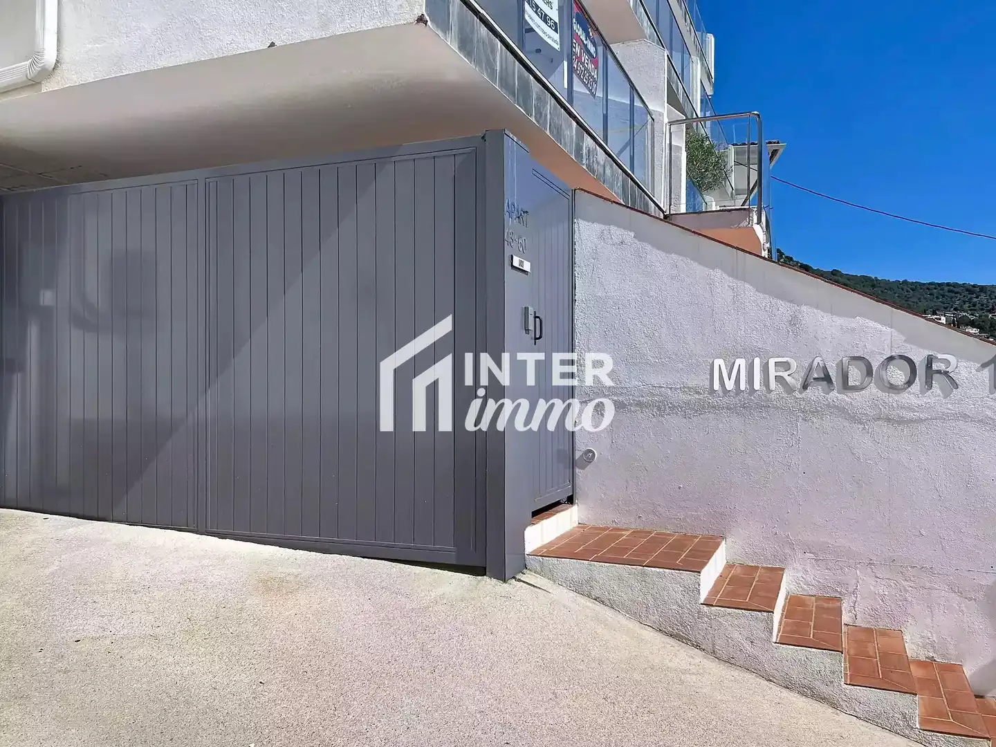 Vista exterior de Apartamento en venta en Roses con Terraza y Amueblado