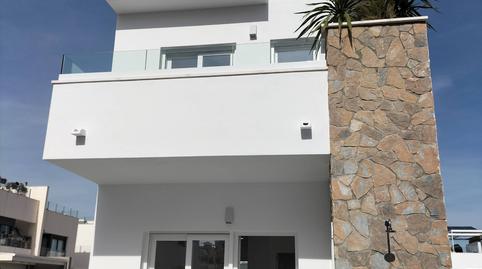 Foto 2 de Casa adosada en venda a Lomas de Cabo Roig - Los Dolses, Orihuela