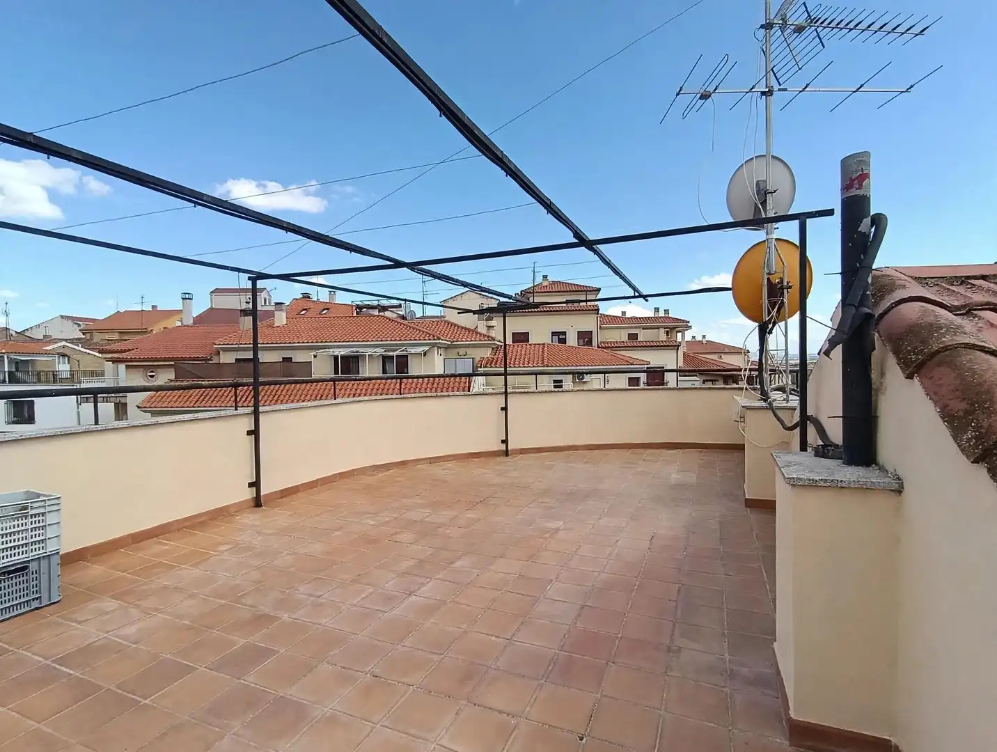 Terrassa de Edifici en venda en Cabrerizos, Salamanca