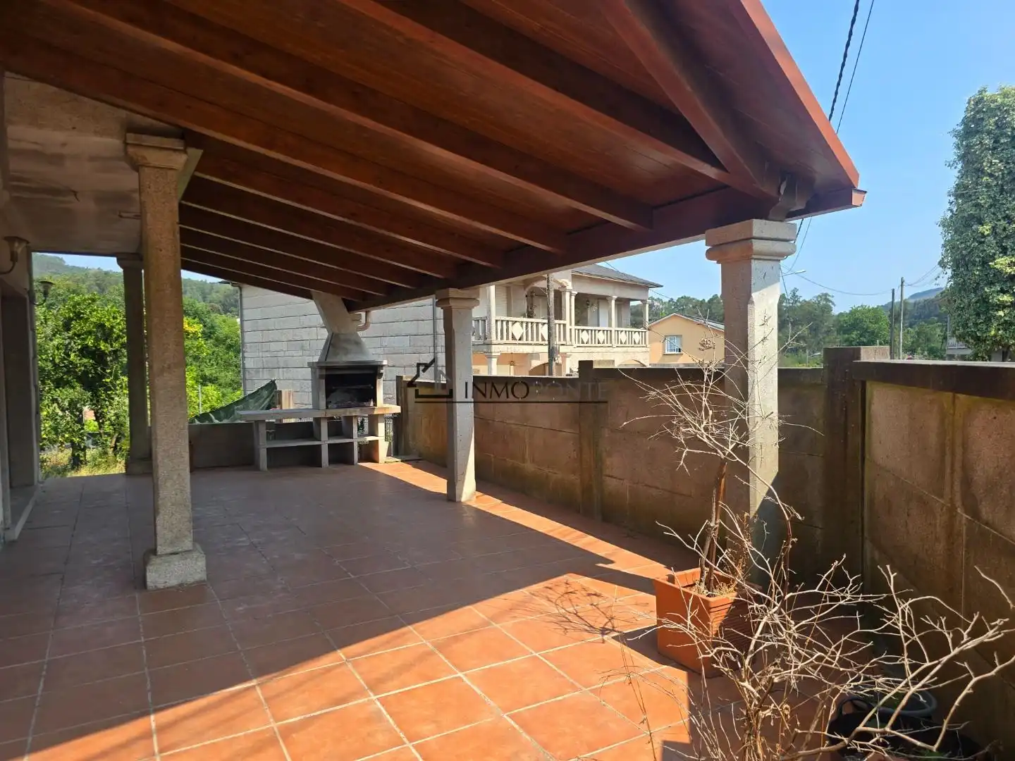 Terrassa de Casa o xalet en venda en Pontevedra Capital  amb Calefacció, Jardí privat i Terrassa