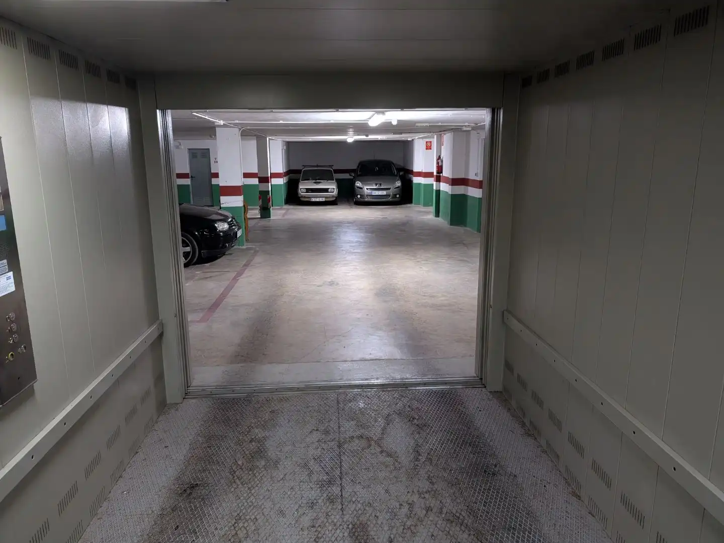 Parking of Garage for rent in Puçol