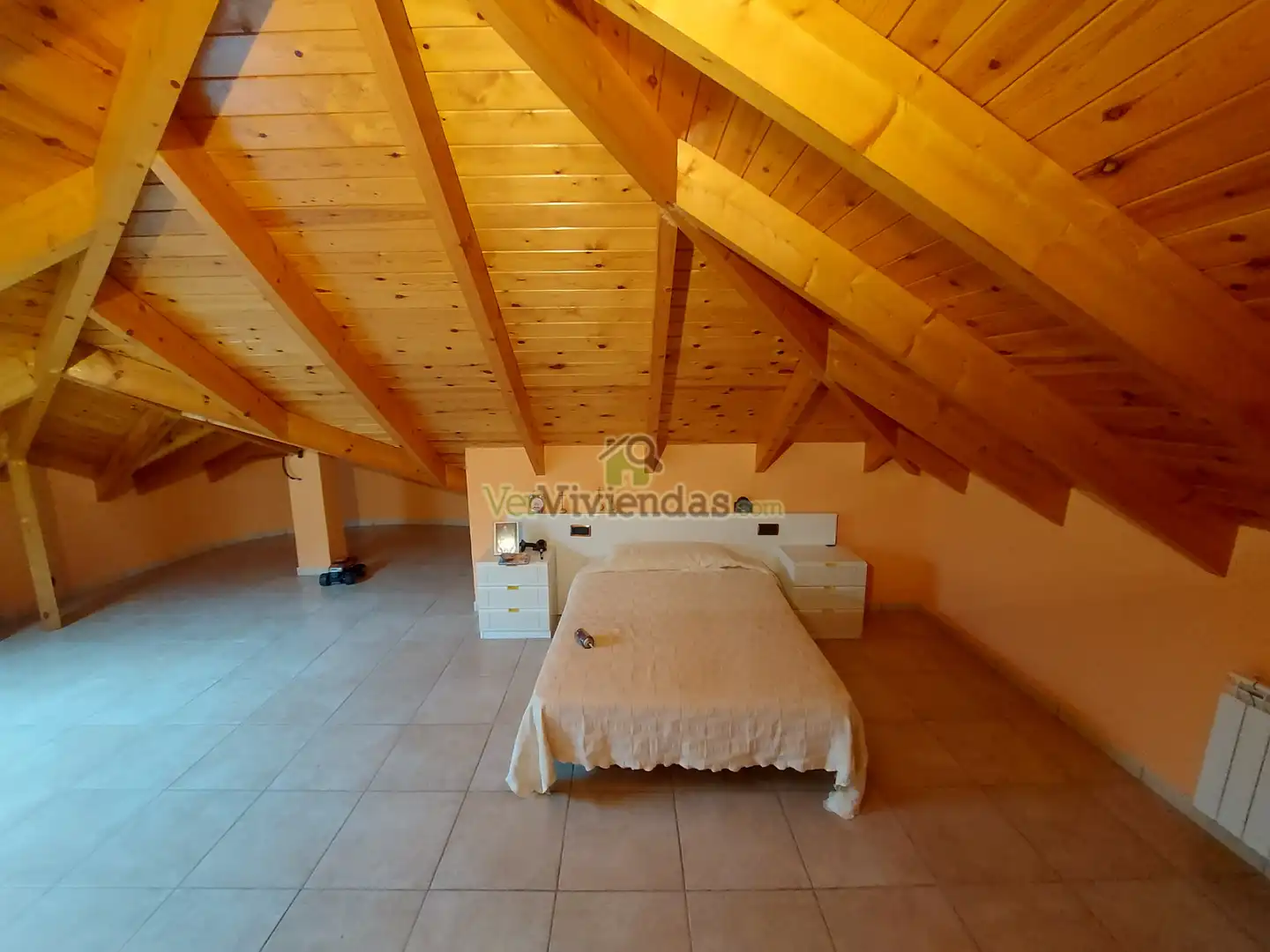 Dormitori de Casa o xalet en venda en Vallirana amb Aire condicionat, Calefacció i Jardí privat