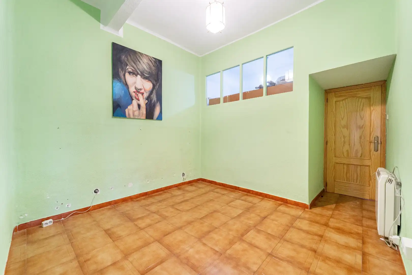 Flat for sale in Madrid  with Heating, Furnished and Internet