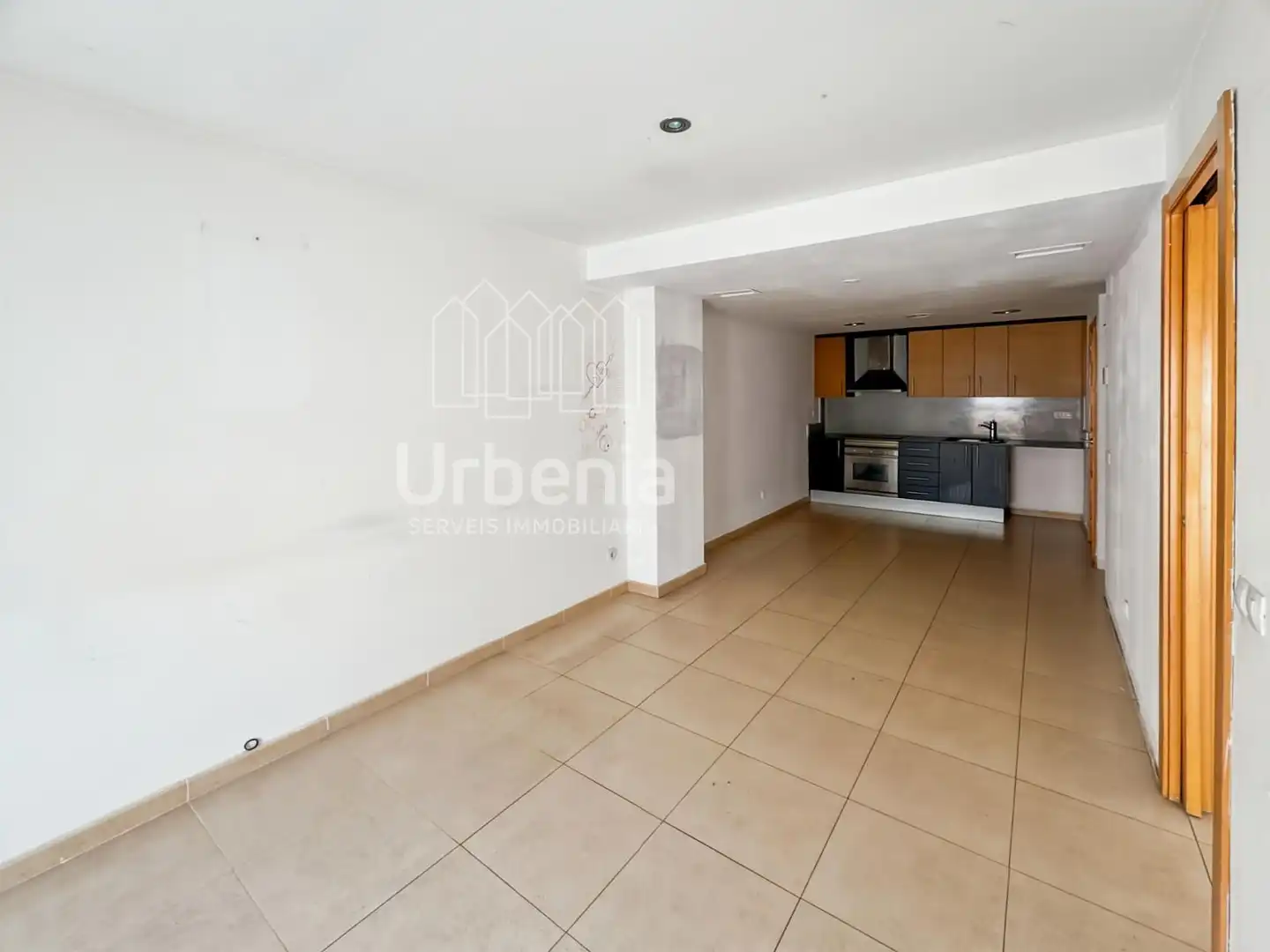 Piso con ascensor en venta en Antoni de Capmany, imagen 3