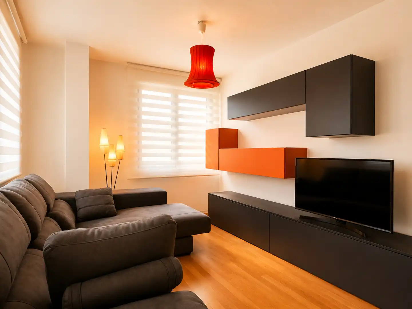Sala de estar de Ático en venta en Vitoria - Gasteiz con Calefacción, Parquet y Terraza