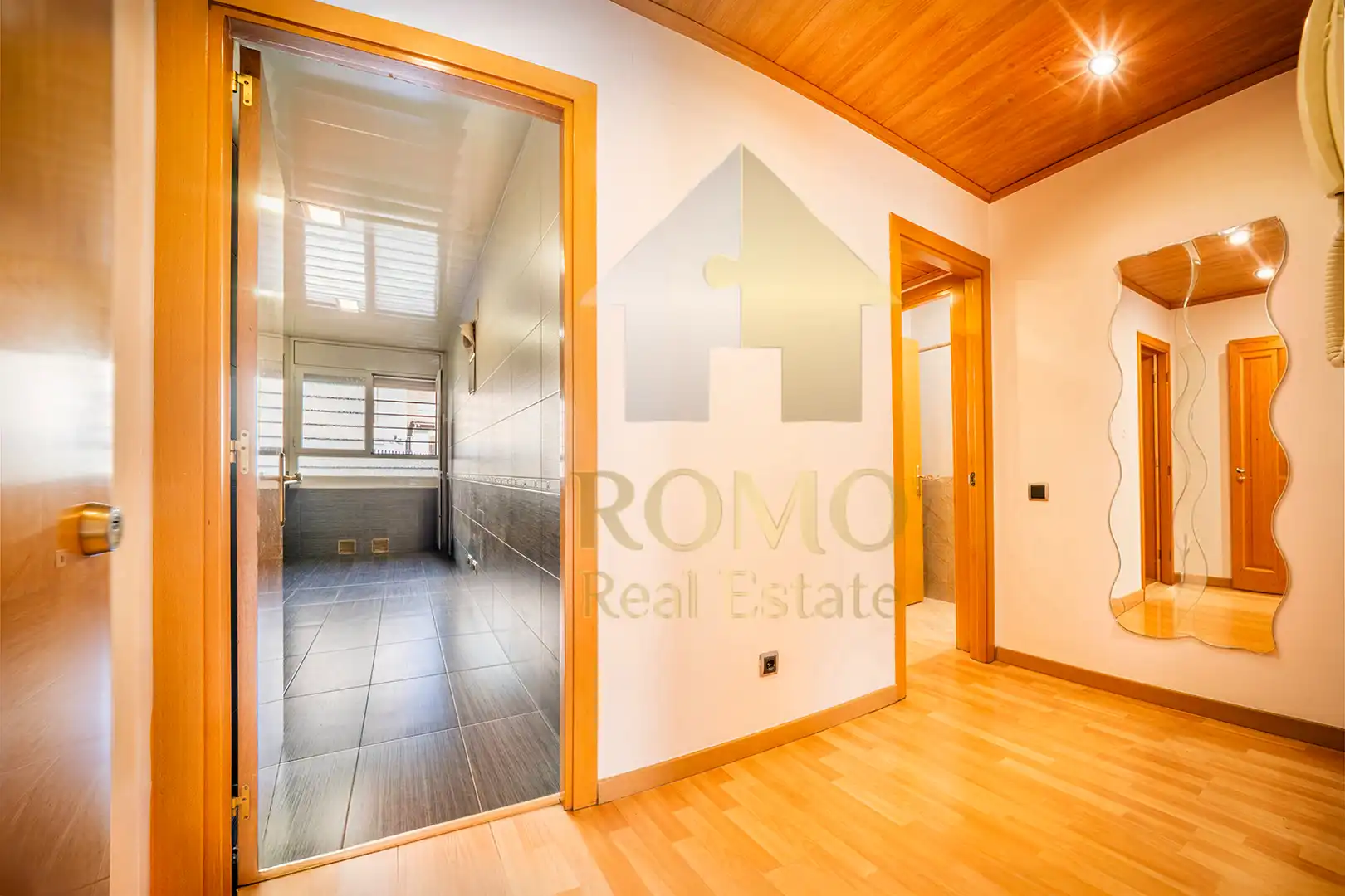 Ground floor with lift for sale in Pasaje Francesc Ferrer i Guardia, imagen 2