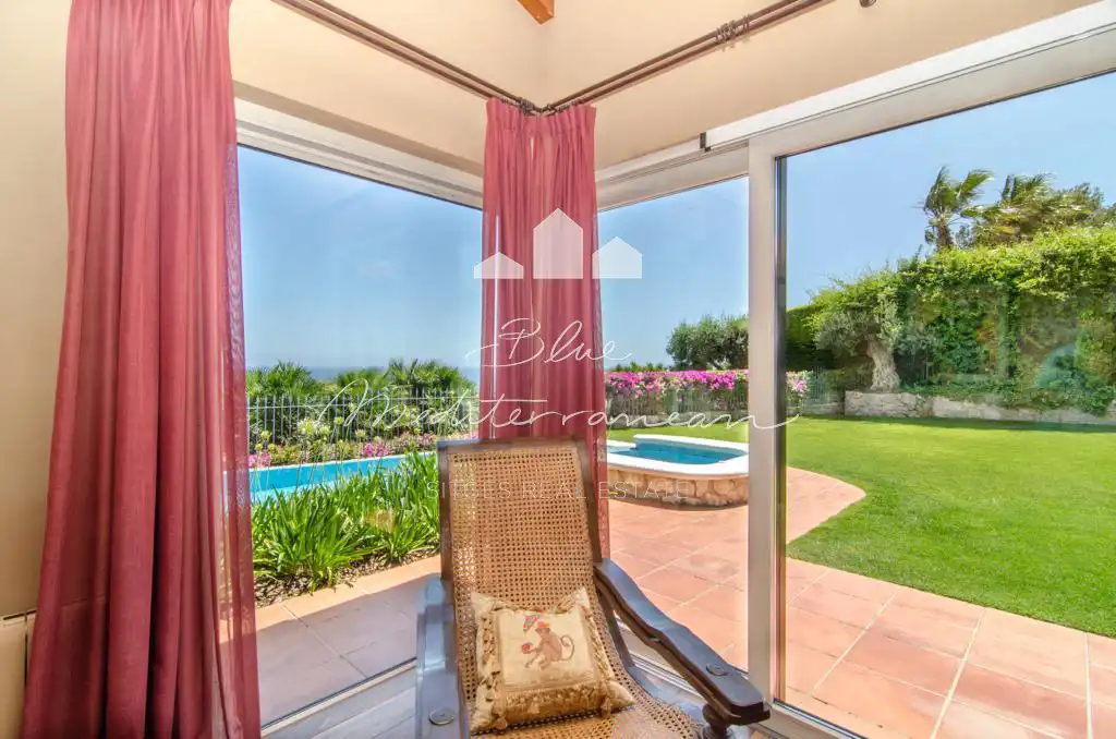 Jardí de Casa o xalet en venda en Sitges amb Aire condicionat, Calefacció i Jardí privat
