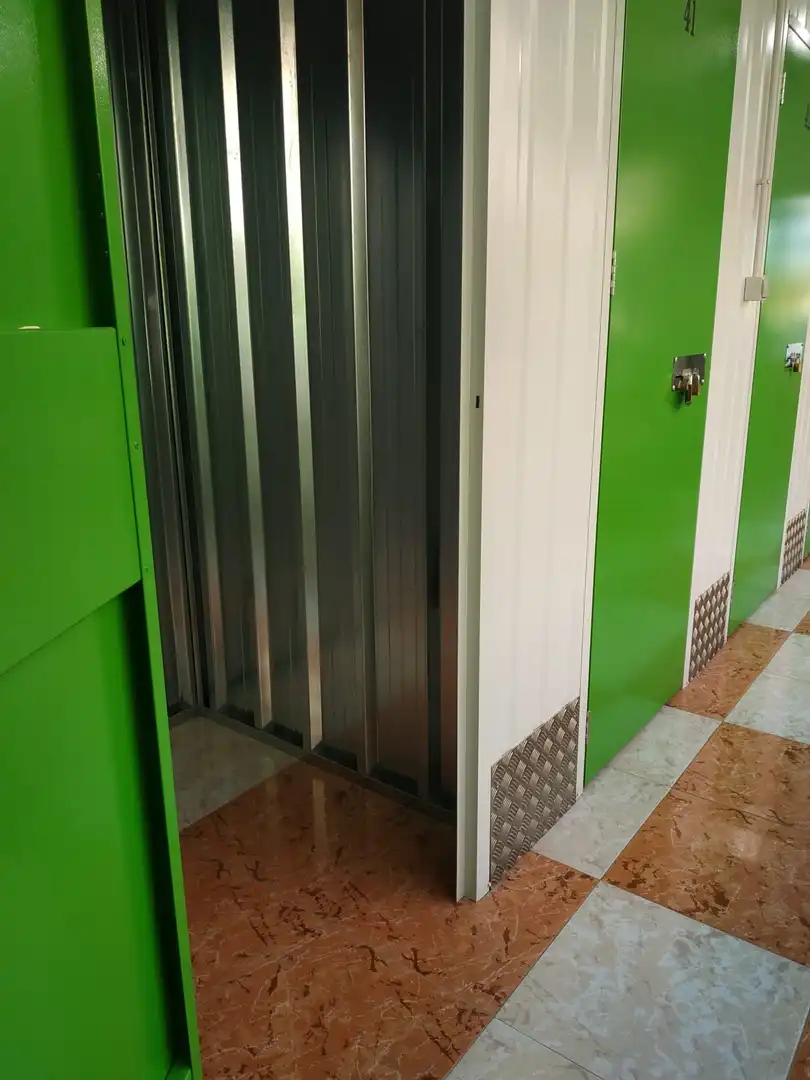 Storage room for rent in Calle Virgen de Fátima, 1, Centro