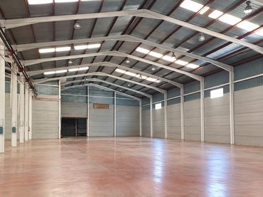Nau industrial en venda a Carrer la Morera