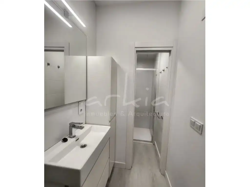 Planta baja en venta en Trinitat