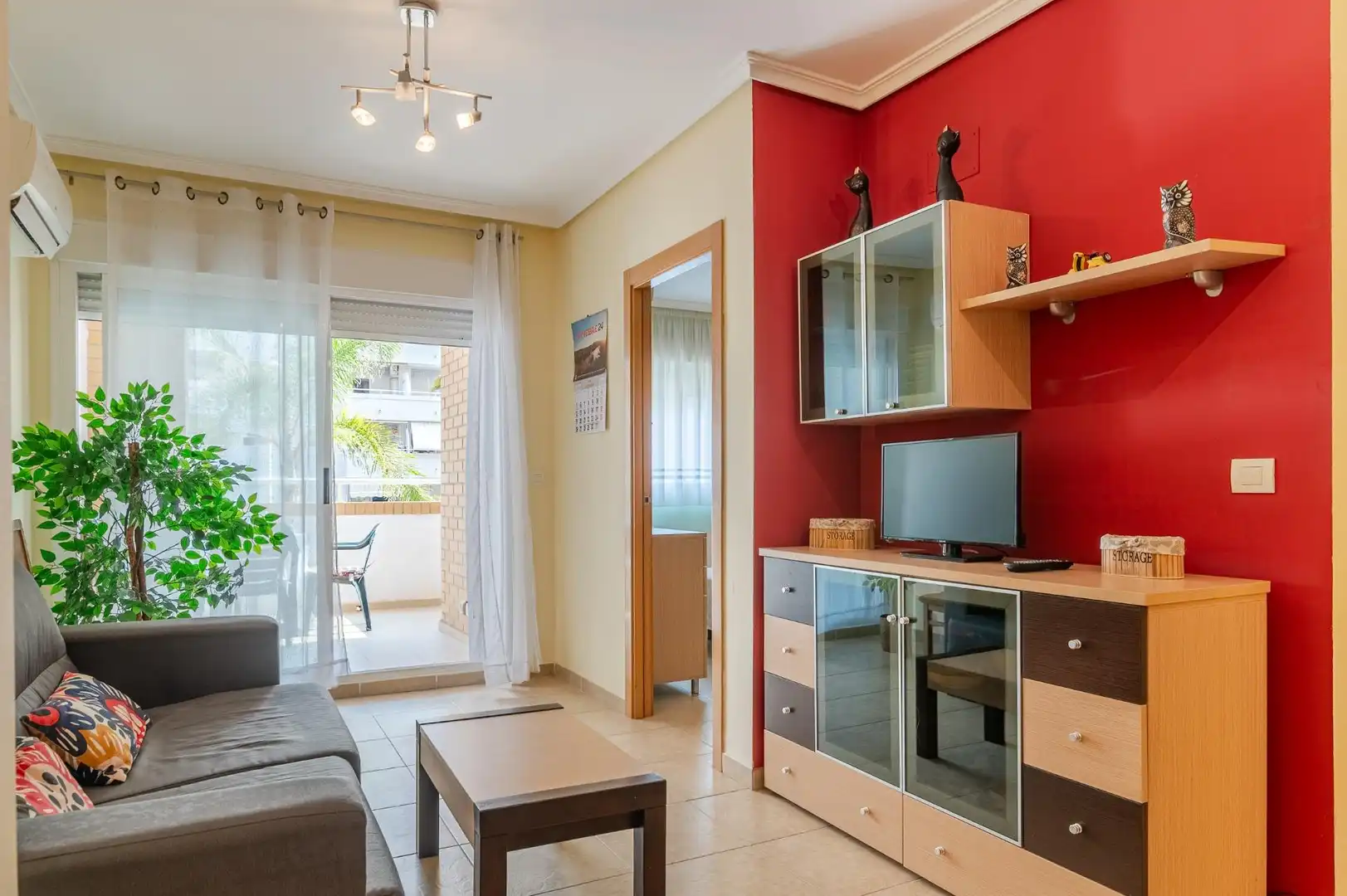 Sala d'estar de Apartament en venda en Oropesa del Mar / Orpesa amb Aire condicionat, Jardí privat i Terrassa