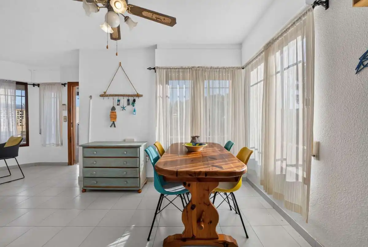 Casa aparellada en venda a Los Cuarteros, imagen 3
