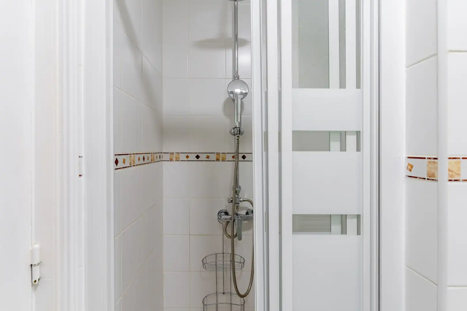 Bathroom of Attic for sale in Torremolinos  with Air Conditioner, Heating and Community pool