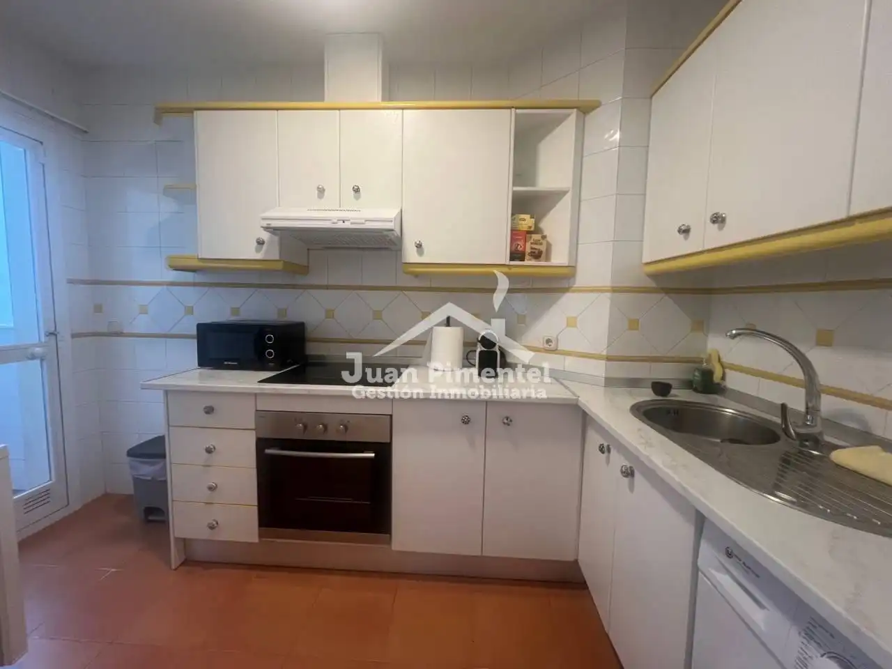 Cocina de Apartamento en venta en Estepona con Aire acondicionado, Terraza y Amueblado