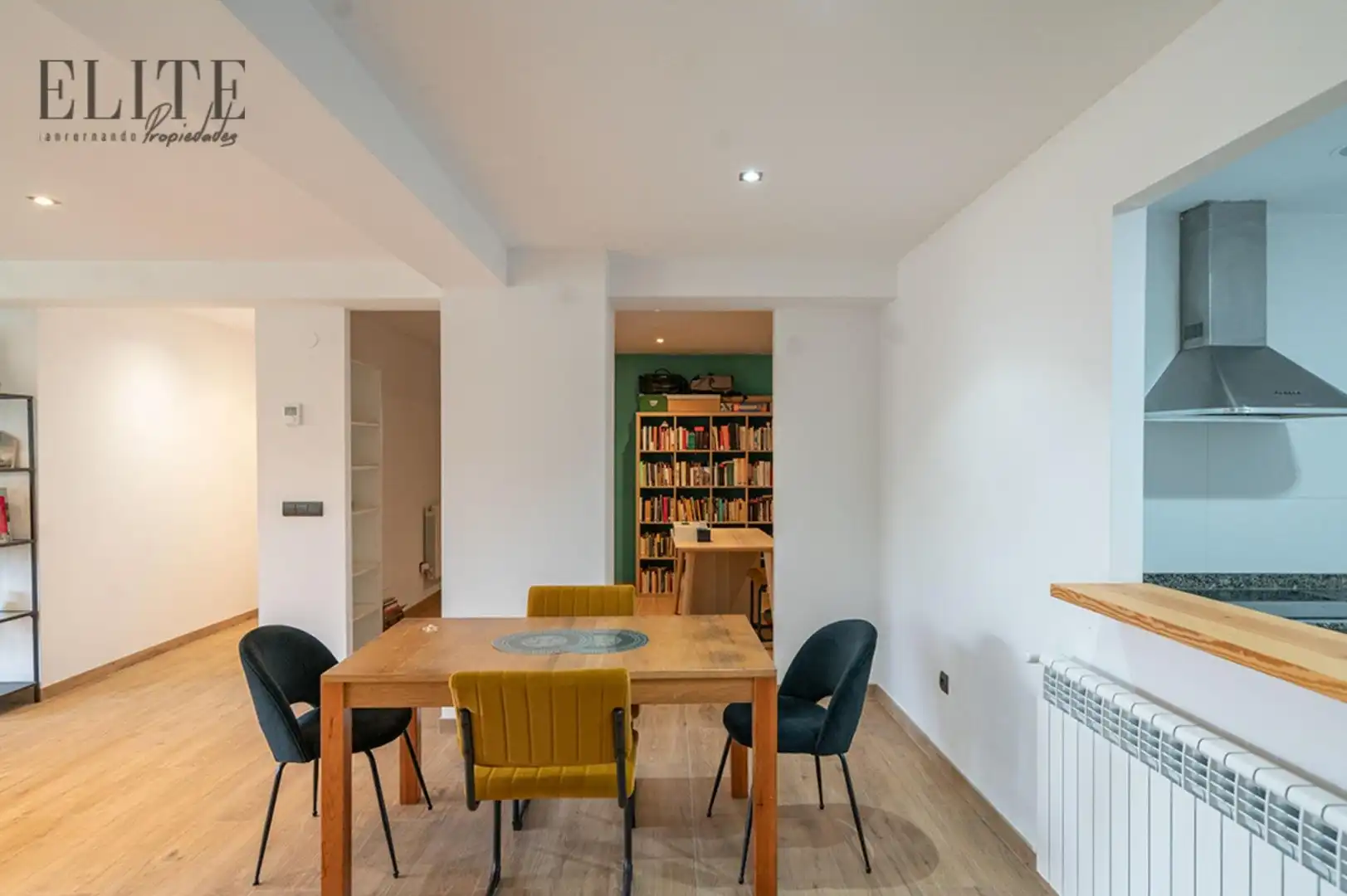 Dining room of Ground floor for sale in Santander  with Heating