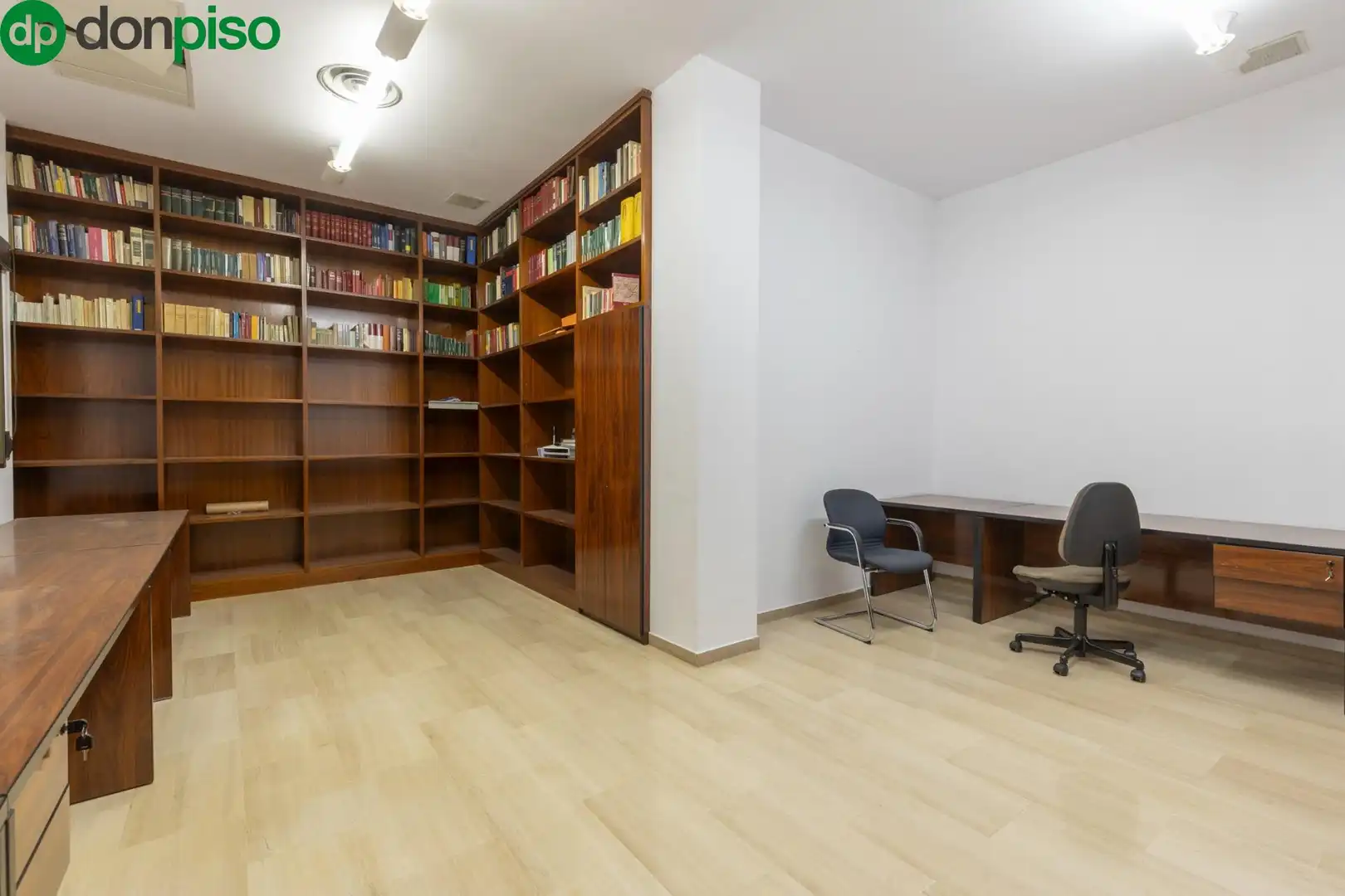 Local comercial en venda a Calle Ángel Ganivet, imagen 25