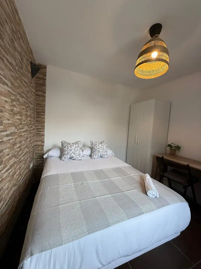 Room in Calle Alcalde Ronquillo, 20, Martiricos - La Roca - La Rosaleda