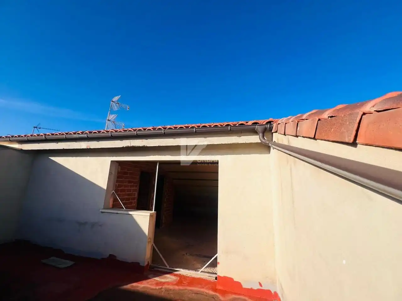 Vista exterior de Casa adosada en venda en Larraga amb Terrassa i Balcó