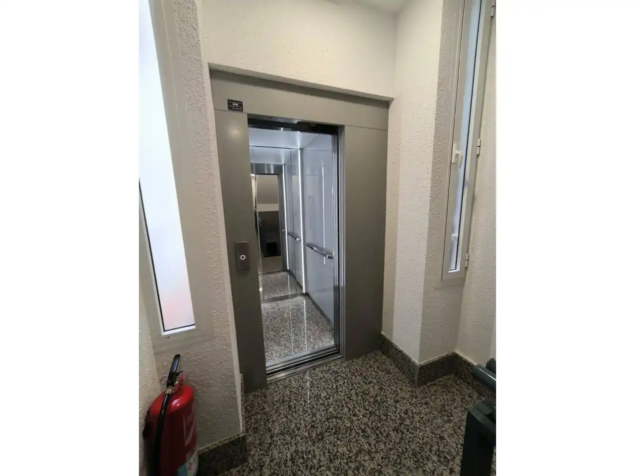 Piso en venta en Albacete con Balcón