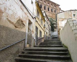 Vista exterior de Casa o xalet en venda en Andosilla amb Calefacció, Terrassa i Balcó