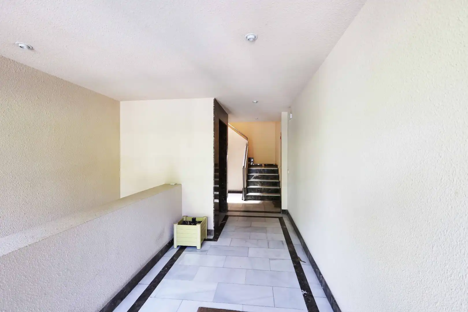 Dúplex en venta en San Lorenzo de El Escorial con Calefacción, Terraza y Piscina comunitaria