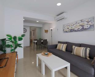Living room of Study to share in  Barcelona Capital  with Terrace